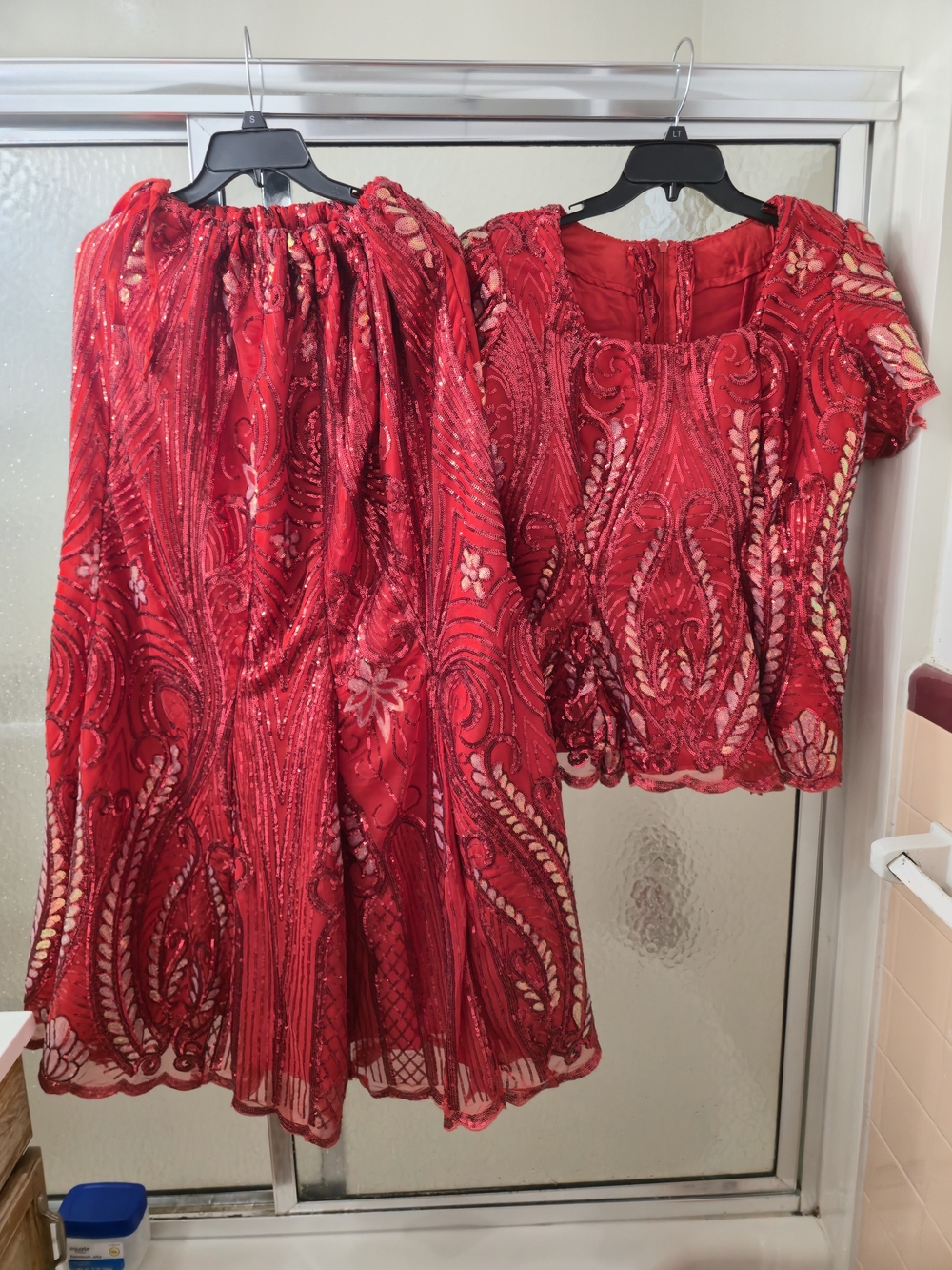 Beautiful NWOT Red Beaded 2P Long Skirt, Lace, and Top Set. Lined. 1X/2X. $250.